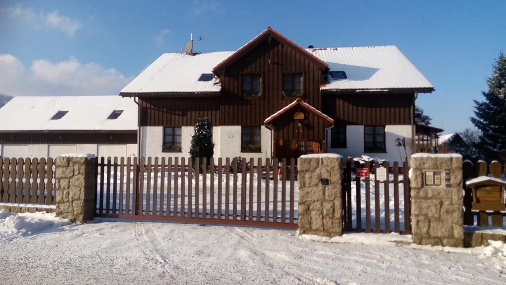 Pension Jitka Simonovice ภายนอก รูปภาพ